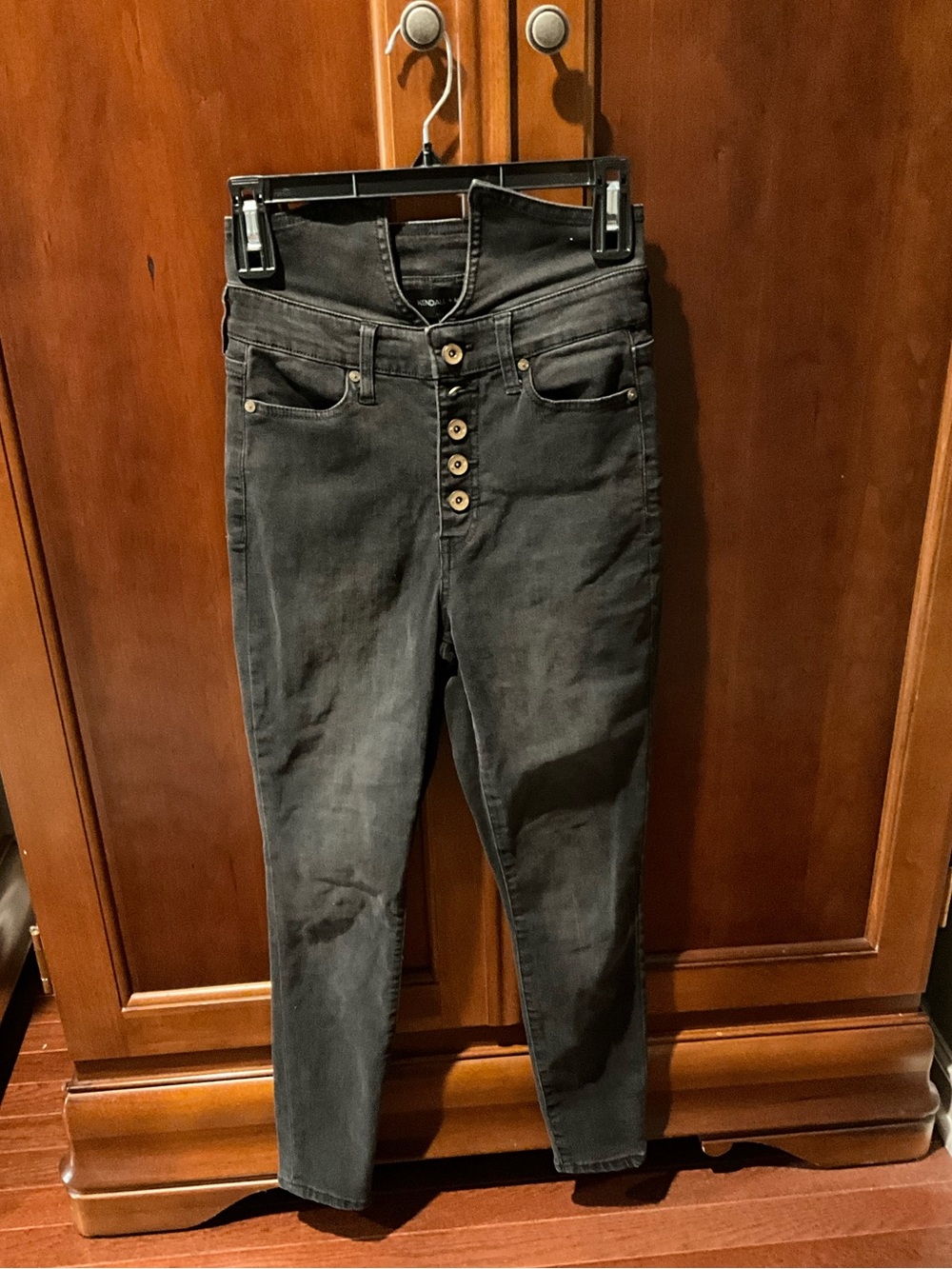 KENDALL+ KYLIE High-Waist Black Button-Fly Women’s Jeans Size 26
